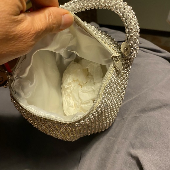 Kellie and Katie hand bags - Picture 4 of 6